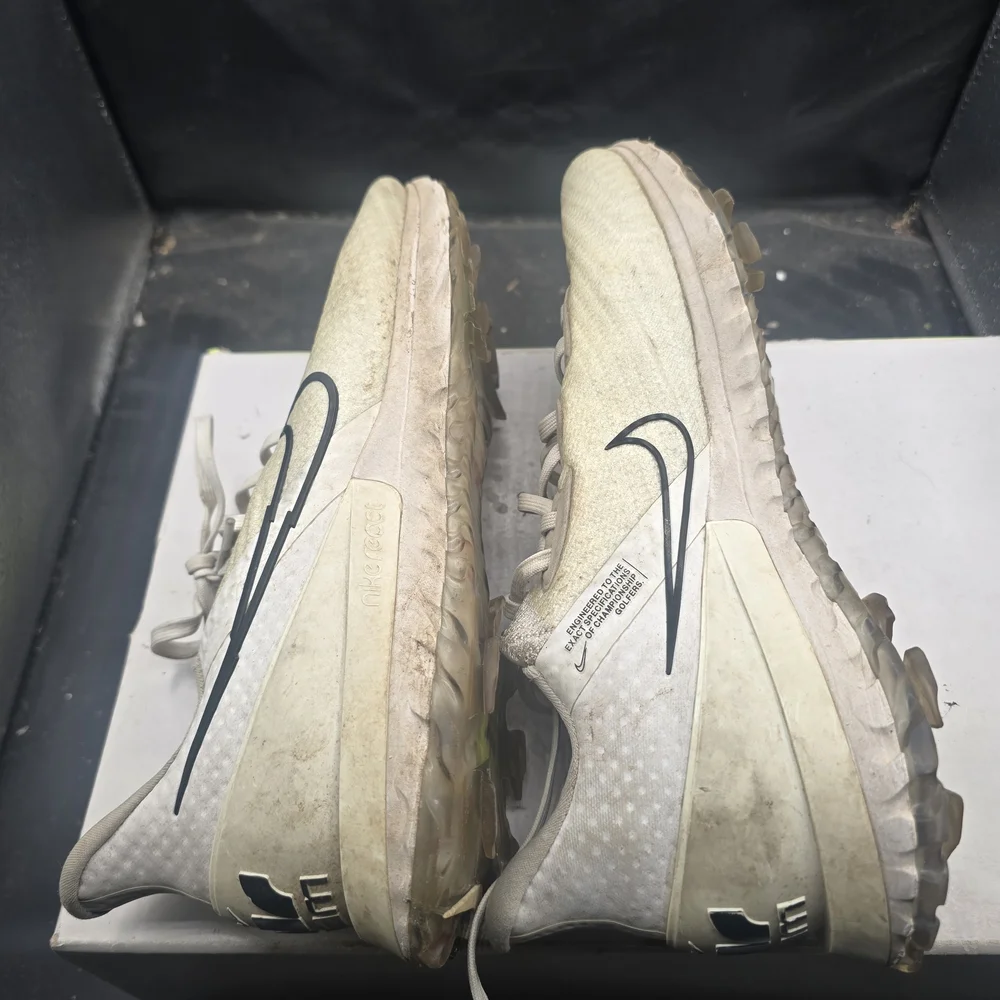 Nike Men's‎ Light Tan Athletic Shoes